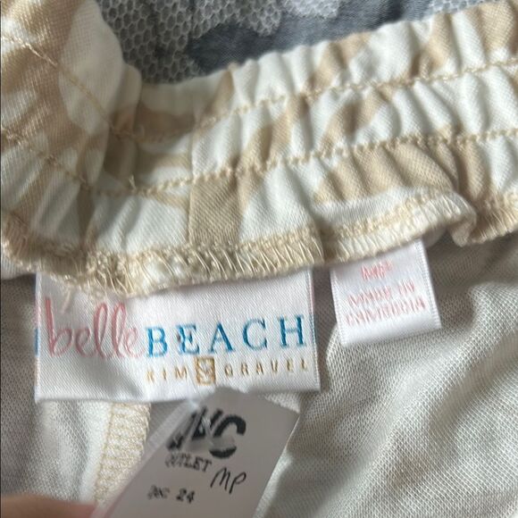 Belle Beach by Kim Gravel Floral Patterned Capri Pants - Picture 2 of 6